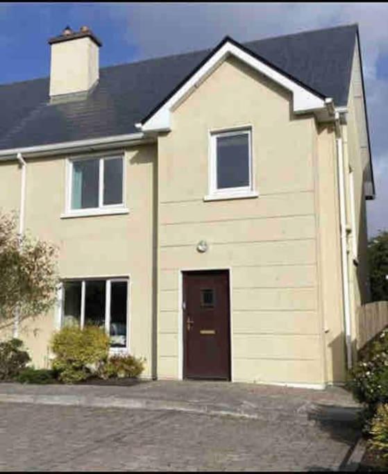 Townhouse Clifden: Located In The Heart Of Connemara Villa Buitenkant foto